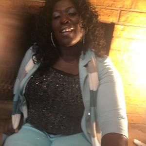 Meet your Posher, Consuela